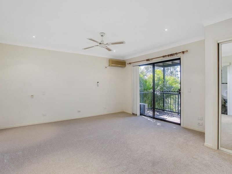 28 Ardrossan Place, Highland Park QLD 4211