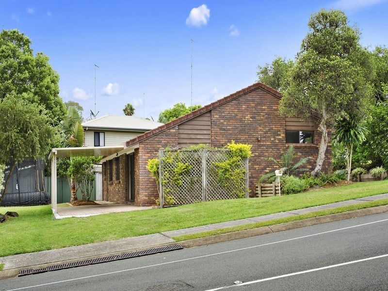 1 Michelmore Road, Carrara QLD 4211