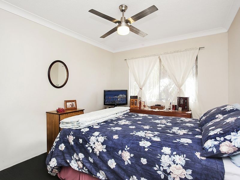 2/20 Duet Drive, Mermaid Waters QLD 4218