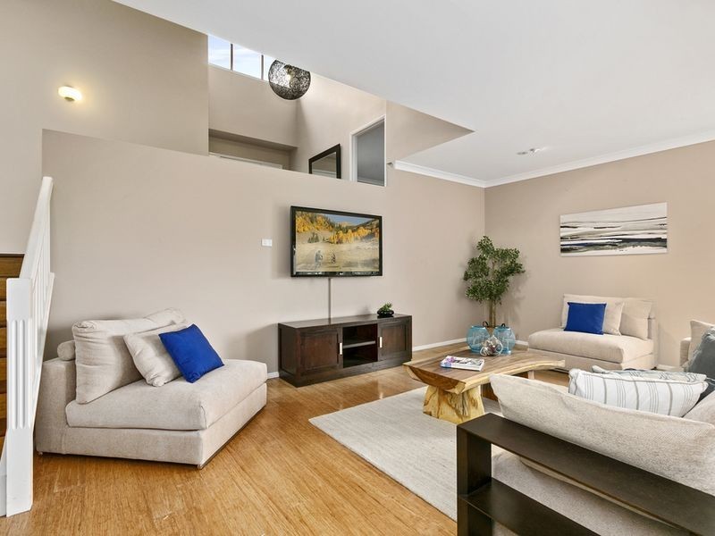 55 Woolmere Street, Carrara QLD 4211