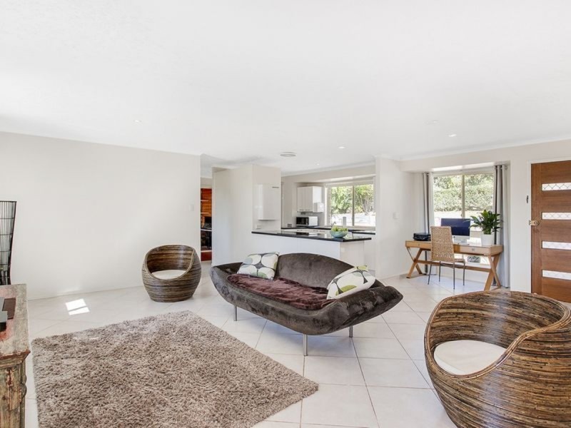 21 Lilac Tree Court, Beechmont QLD 4211