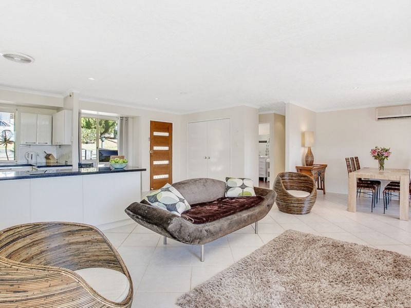 21 Lilac Tree Court, Beechmont QLD 4211