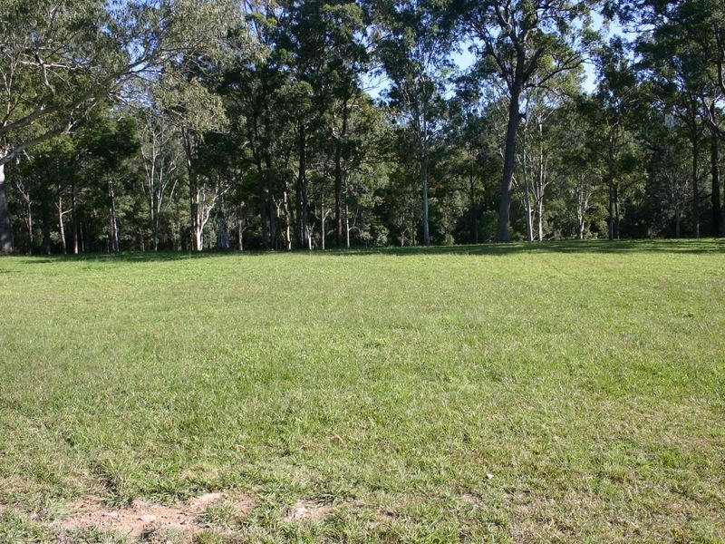 76 Parkside  Parade, Wongawallan QLD 4210