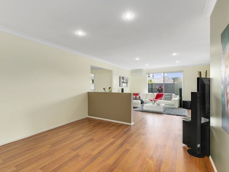 96 Hickey Way, Carrara QLD 4211