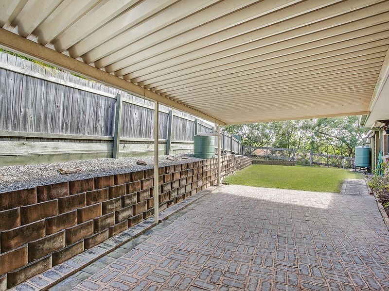 32 Aberdeen Court, Highland Park QLD 4211