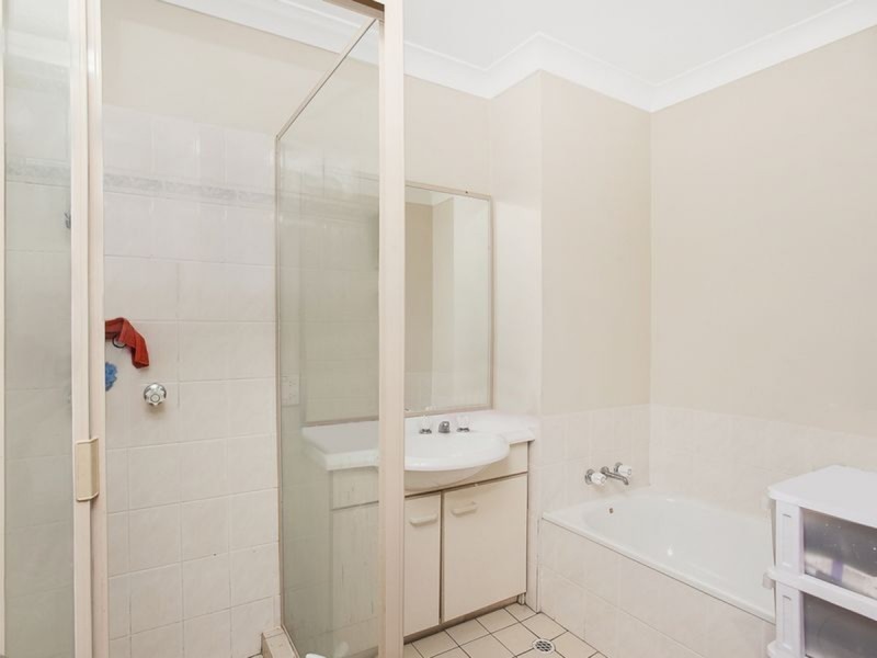 4/4 Bushmead Street, Nerang QLD 4211