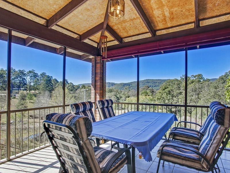 2 Shay Place, Canungra QLD 4275