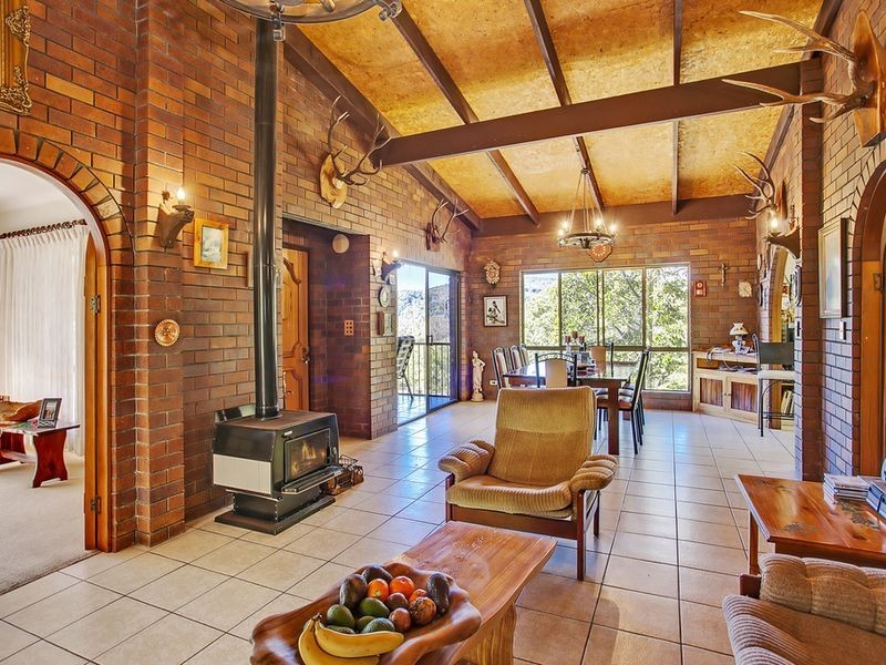 2 Shay Place, Canungra QLD 4275