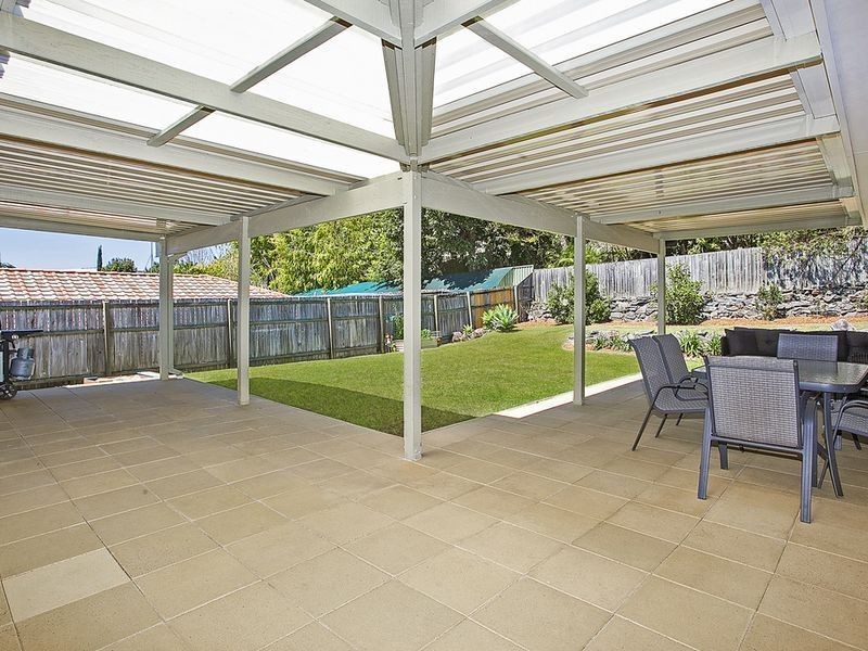 26 Kincaid Drive, Highland Park QLD 4211
