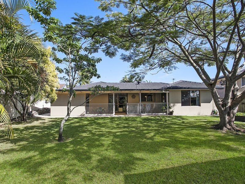 21 Murev Way, Carrara QLD 4211
