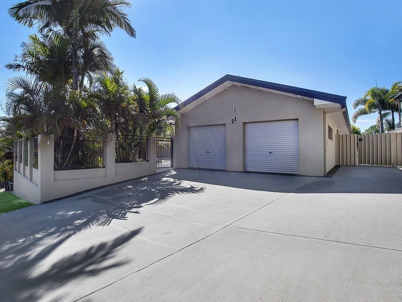21 Murev Way, Carrara QLD 4211