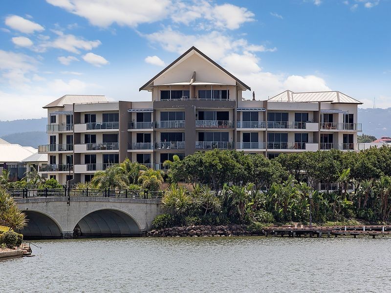 6/3046 Quay South Drive, Carrara QLD 4211