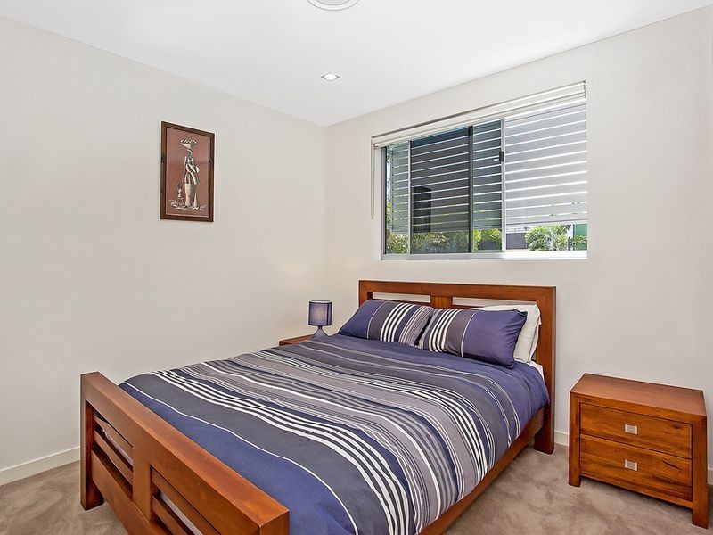 6/3046 Quay South Drive, Carrara QLD 4211