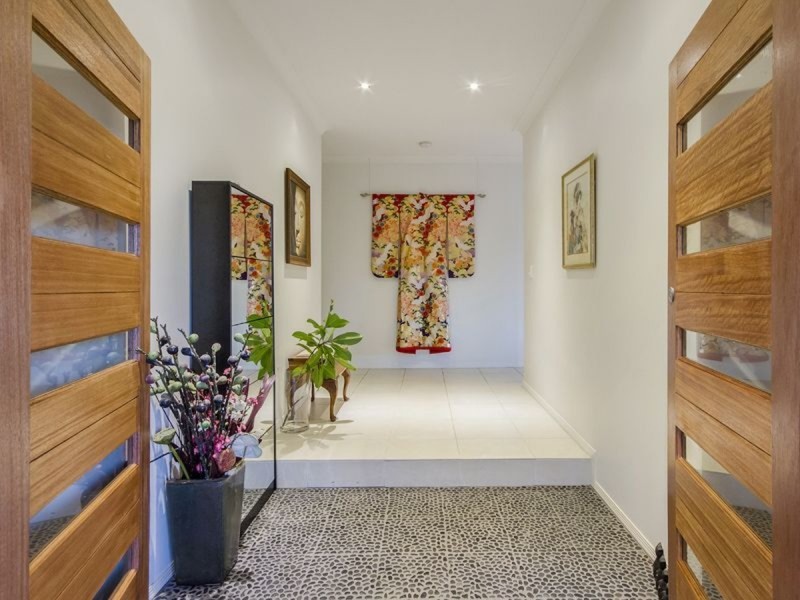 13 Yamanie Court, Nerang QLD 4211