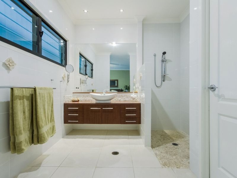 13 Yamanie Court, Nerang QLD 4211