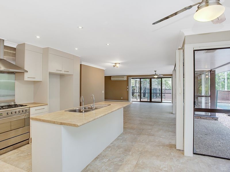 21 Yarraowee Drive, Nerang QLD 4211