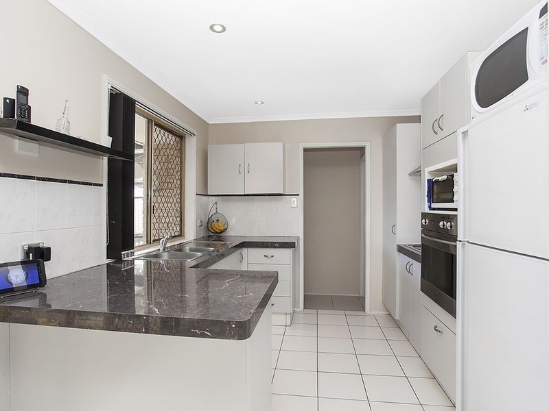 13 Paul Court, Carrara QLD 4211