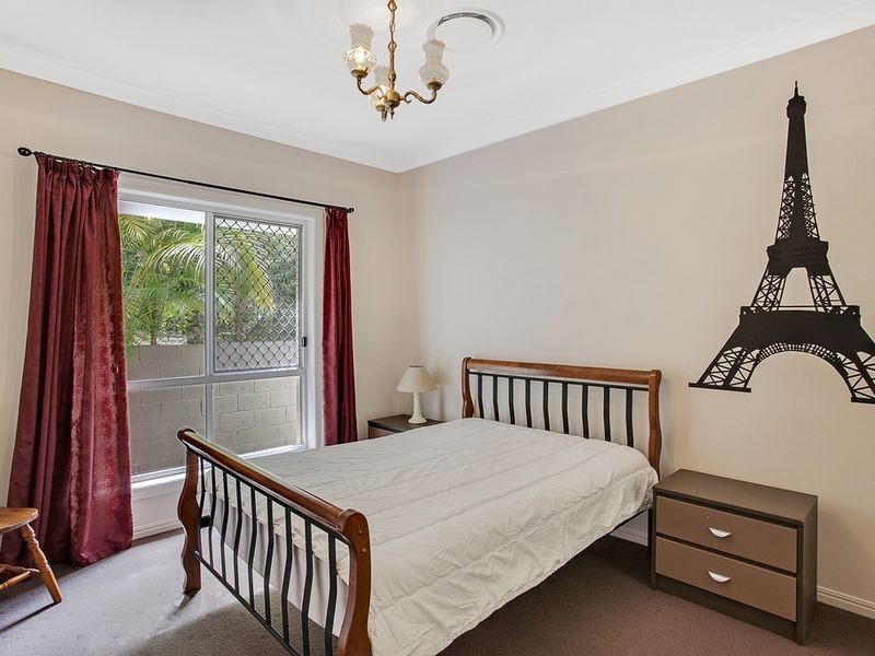 65 Kincaid Drive, Highland Park QLD 4211