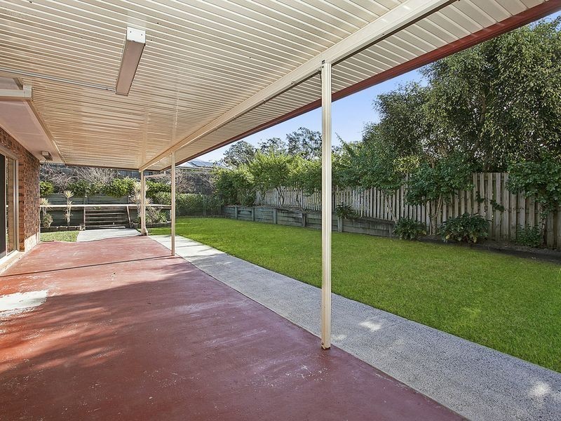 11 Greenbank Circuit, Carrara QLD 4211