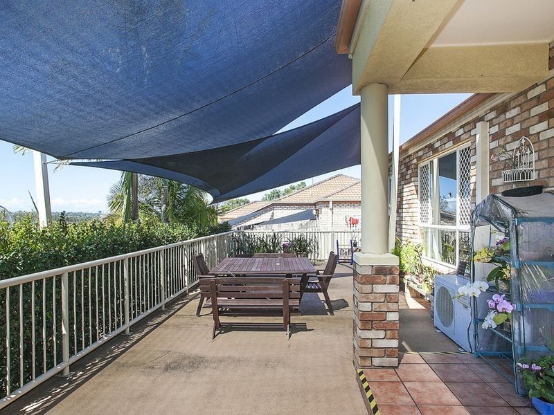 69 Paddington Drive, Carrara QLD 4211