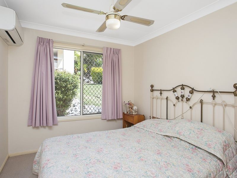 69 Paddington Drive, Carrara QLD 4211