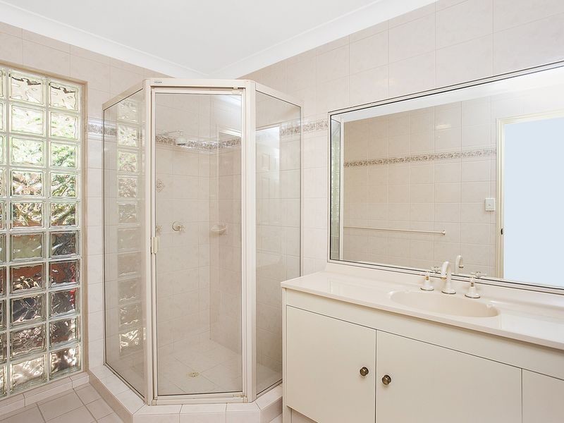 3 Gloucester Court, Highland Park QLD 4211