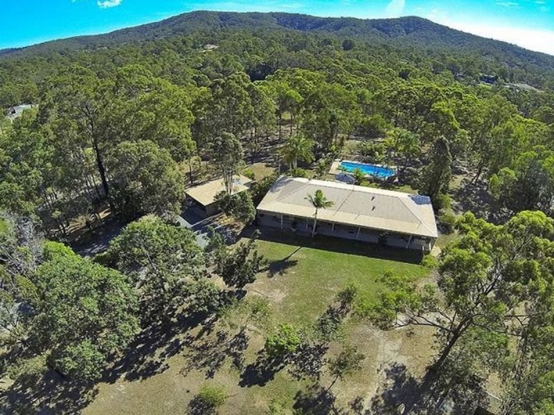 6 Crane Crescent, Nerang QLD 4211