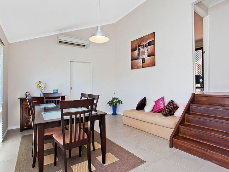 49 Balfour Crescent, Highland Park QLD 4211