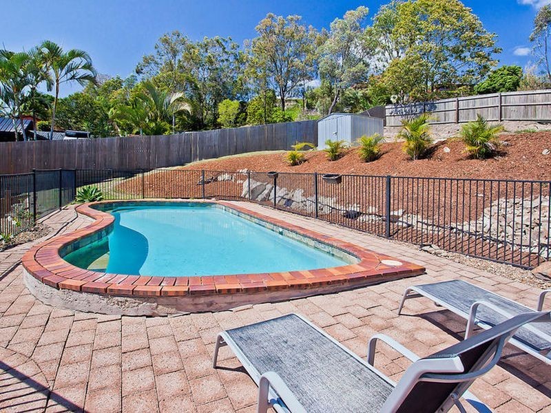 49 Balfour Crescent, Highland Park QLD 4211