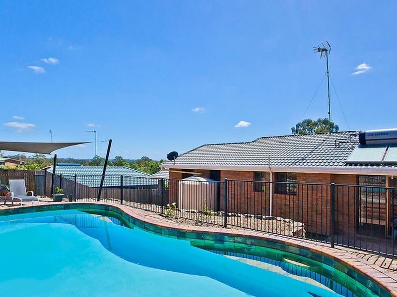 49 Balfour Crescent, Highland Park QLD 4211