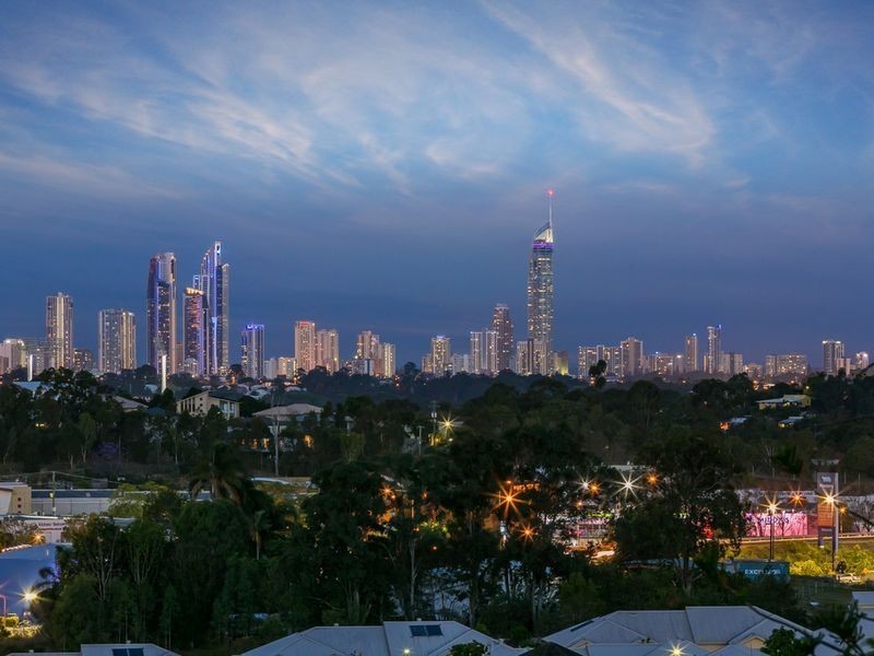 32 Aberdeen Court, Highland Park QLD 4211