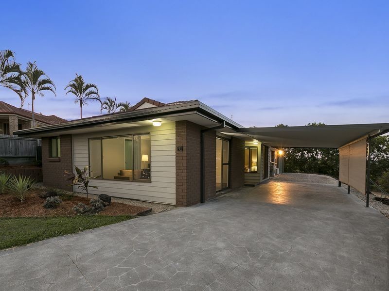 32 Aberdeen Court, Highland Park QLD 4211
