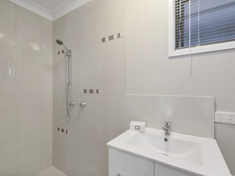 32 Aberdeen Court, Highland Park QLD 4211