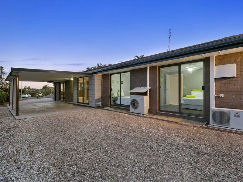 32 Aberdeen Court, Highland Park QLD 4211