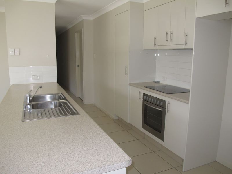 25 Bellinger Key, Pacific Pines QLD 4211