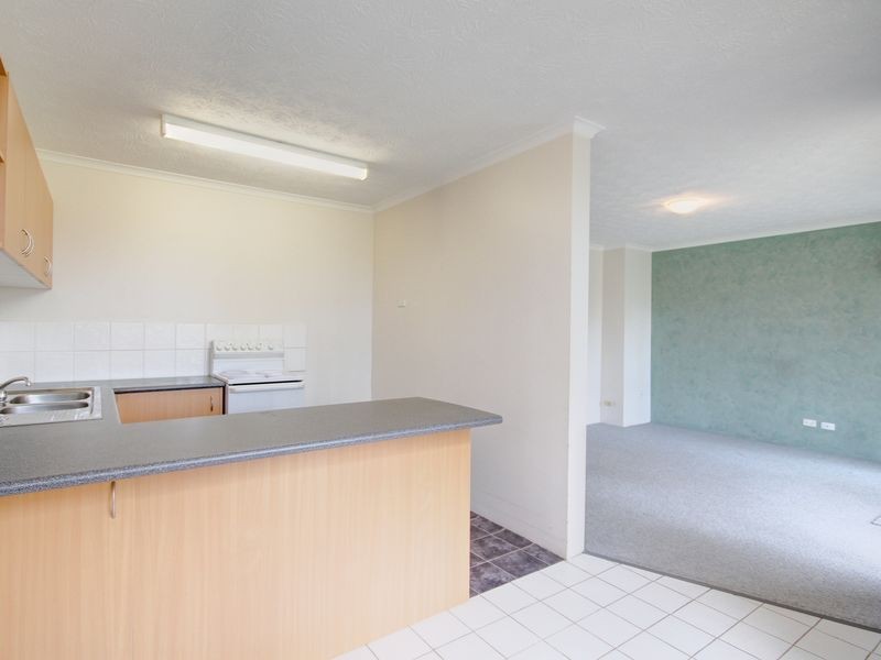 2/40 Murev Way, Carrara QLD 4211