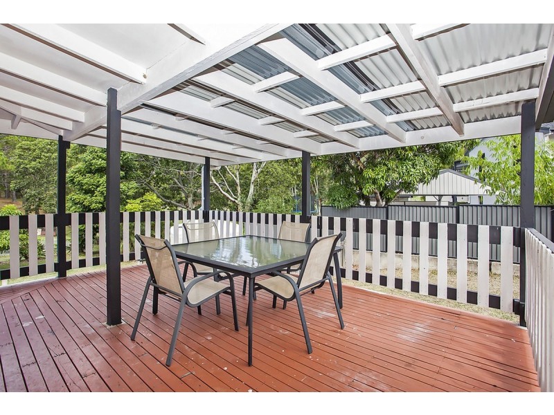 2 Winderadeen Court, Nerang QLD 4211