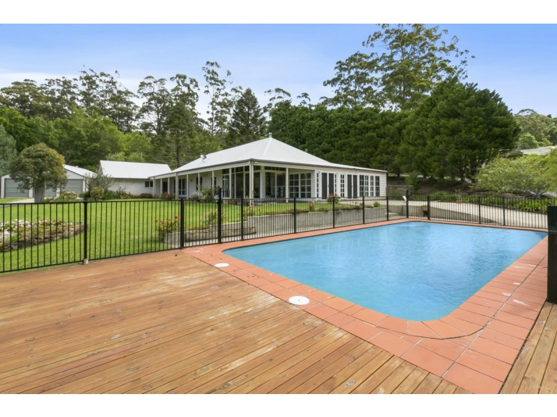 52 Freemans Road, Lower Beechmont QLD 4211