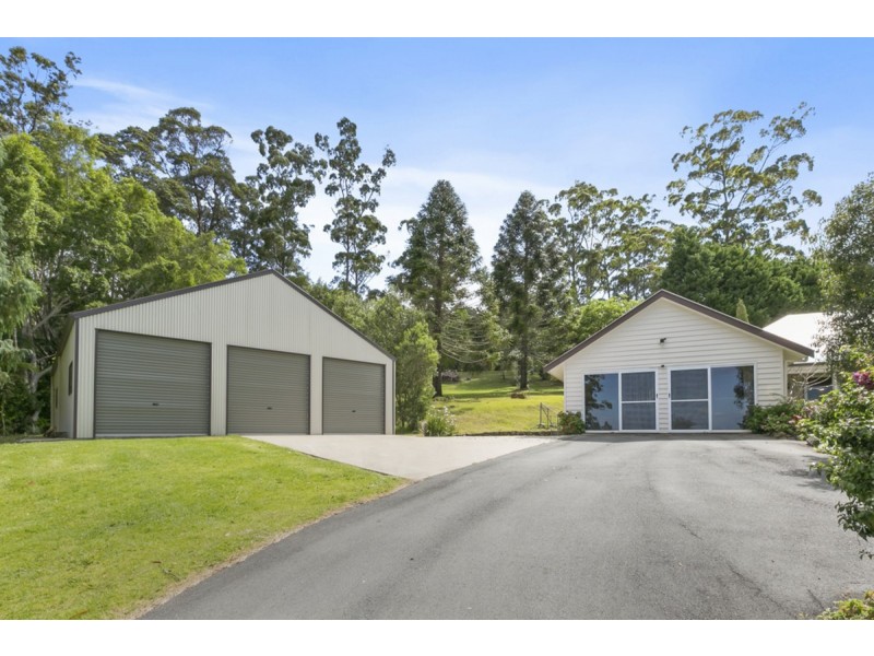52 Freemans Road, Lower Beechmont QLD 4211