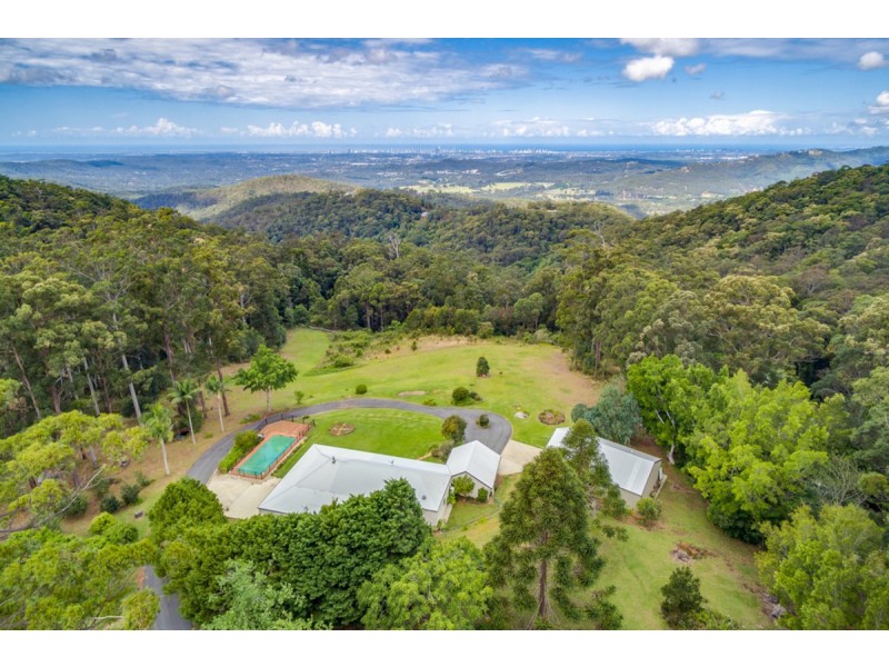 52 Freemans Road, Lower Beechmont QLD 4211