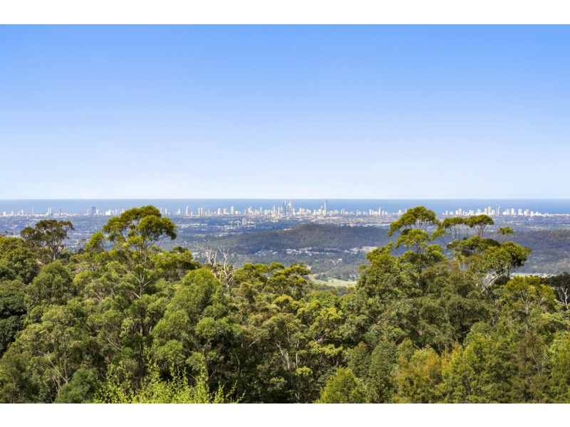 52 Freemans Road, Lower Beechmont QLD 4211