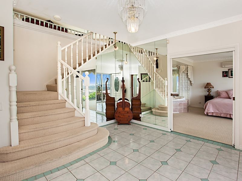 25 Moroccan St, Highland Park QLD 4211
