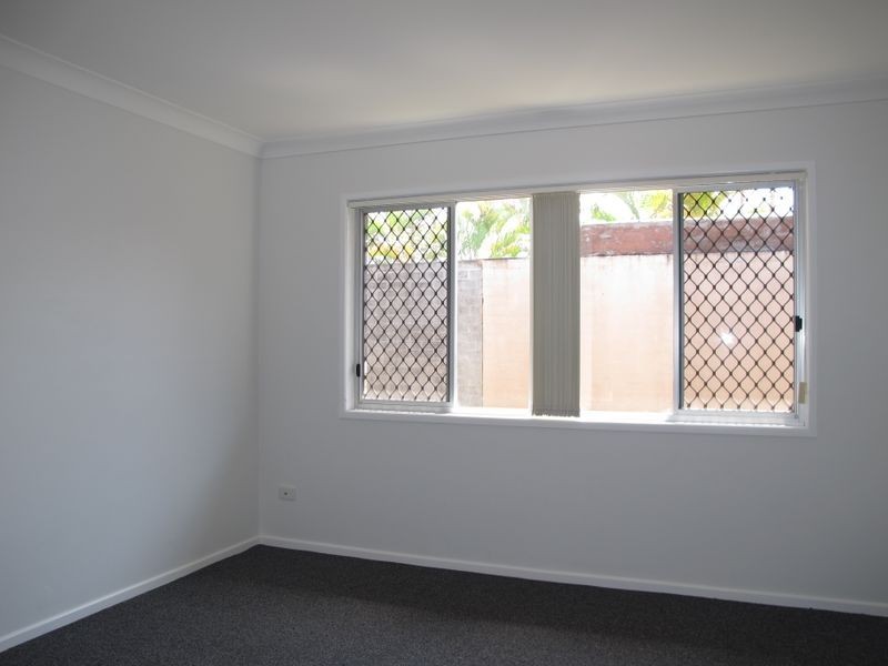 74 Salerno Street, Surfers Paradise QLD 4217