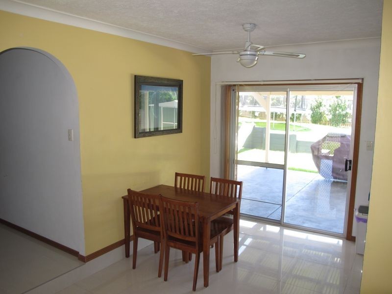 33 Pappas Way, Carrara QLD 4211