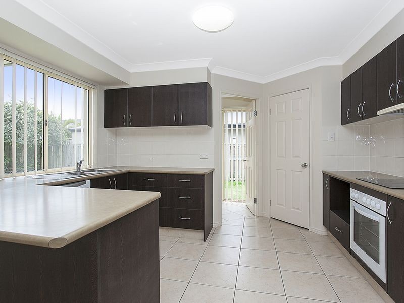 24 Oceanis Avenue, Oxenford QLD 4210