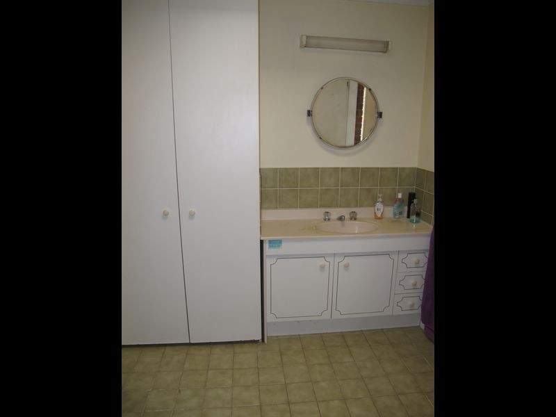 5 Drewe Court, Carrara QLD 4211