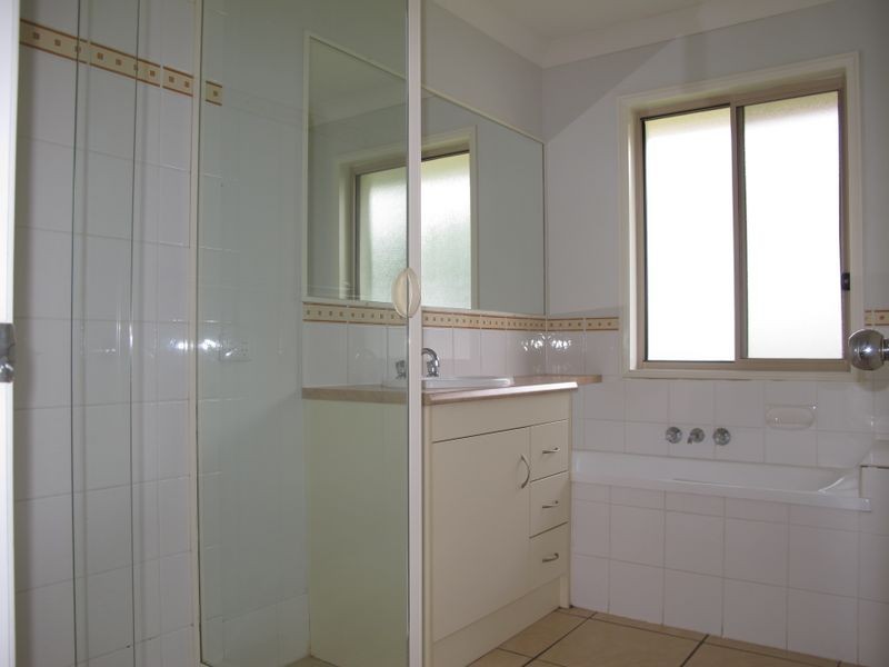 1 Kaizlee Crescent, Upper Coomera QLD 4209