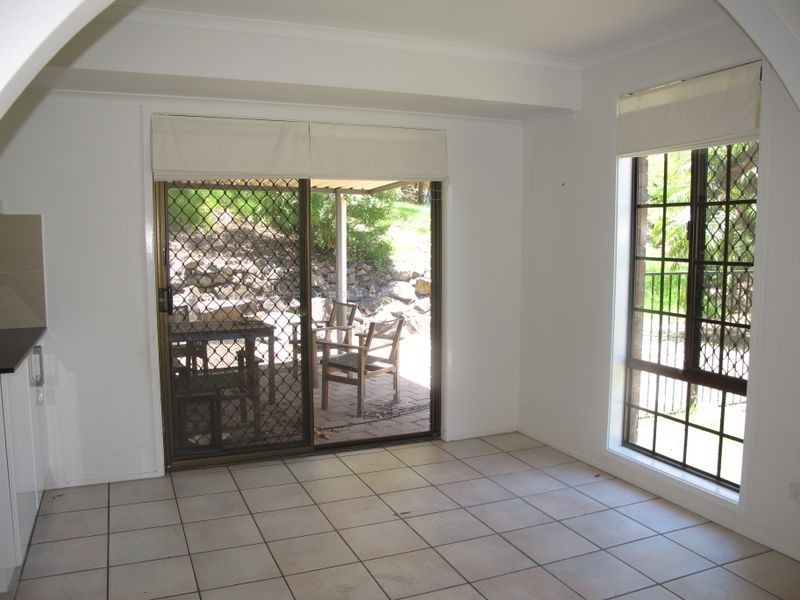 10 Culloden Court, Highland Park QLD 4211