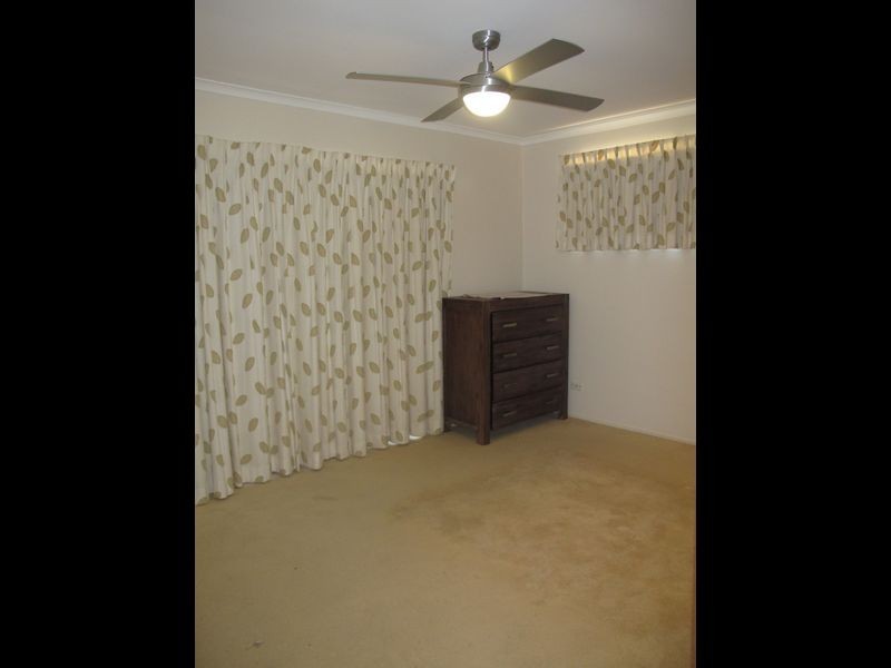 10 Culloden Court, Highland Park QLD 4211