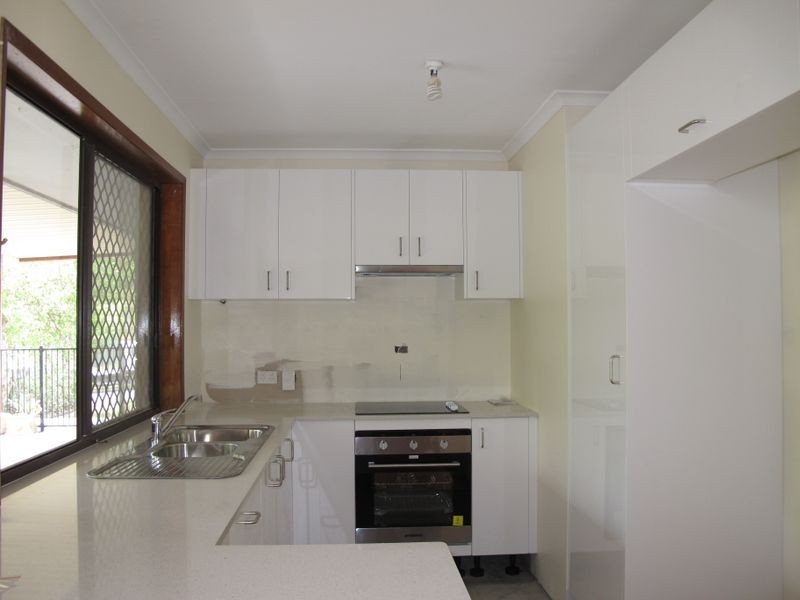 1/7 Gumbeel Court, Highland Park QLD 4211